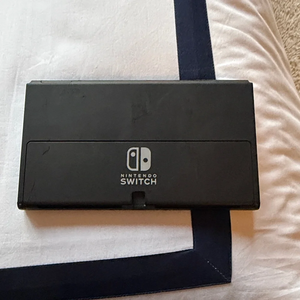 Nintendo 1 with hdmi and usb. Handheld Console - Blue and Red
